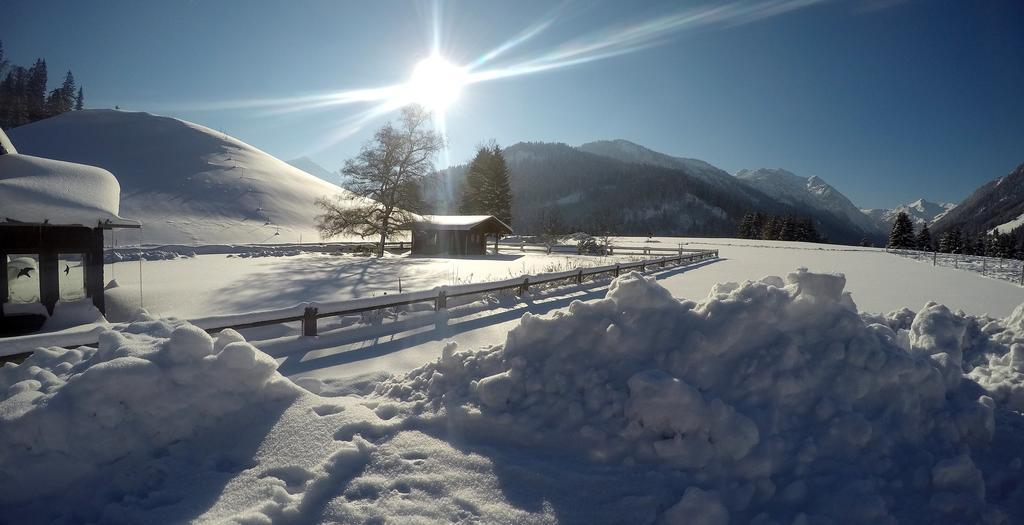 Reiterhof Berggut Gaicht Hotel เนสเซิลเวงเลอ ภายนอก รูปภาพ